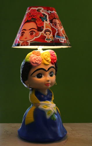 Imagen 2 de 3 de 5 Frida Kahlo Muñeca Mexicana Lámpara Decoración Mexicana