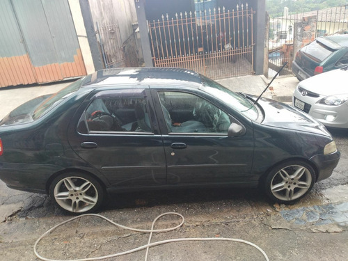 Fiat Siena 2002 1.0 16v Elx 4p