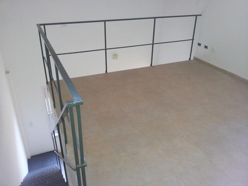 Excelente Duplex De 2 Ambientes En Castelar Sur