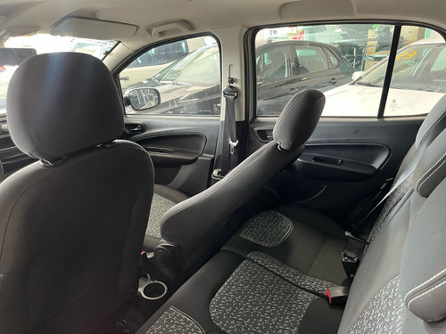 Fiat Uno 1.0 FIRE FLEX ATTRACTIVE MANUAL