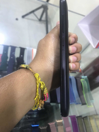 Imagen 3 de 5 de Alcatel 5041c - Móvil