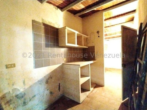 Imagen 3 de 10 de Casa En Venta En Urb. El Guafal, San Juan De Los Morros