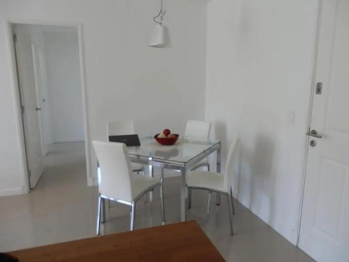 Imagen 3 de 17 de Cómodo Apartamento De 2 Dormitorios Para Alquilar A Pocos Metros De La Playa Mansa