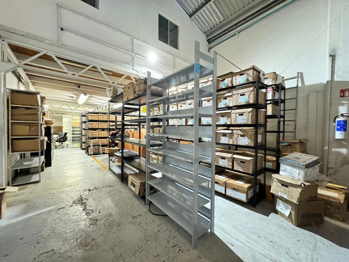 Bodega Comercial En Venta En Santa María La Ribera