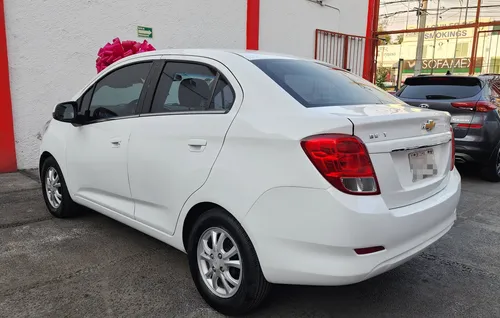 Chevrolet Beat 1.3 Ltz Mt Sedán