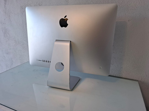 iMac 2015 Core I5, 8gb, 1tb Hdd, Pantalla 21.5, Bluetooth (Reacondicionado)