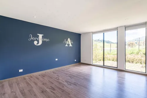 Casa Campestre En Venta En La Calera. Cod V7230