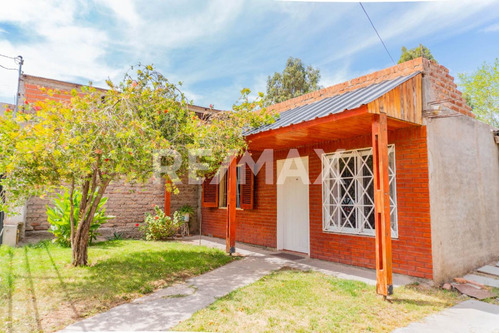 Venta Casa De 2 Dormitorios Gregorio Martinez 1279