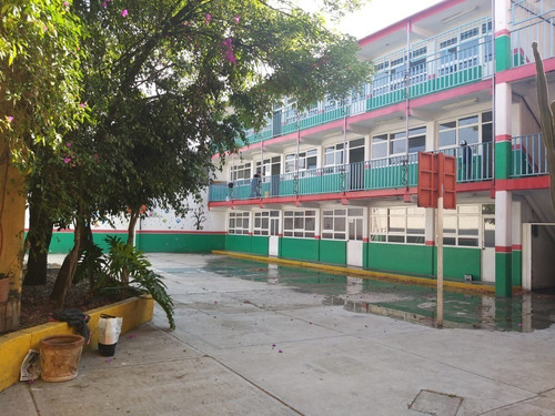 Imagen 1 de 5 de Excelente Terreno Con Construcciòn
