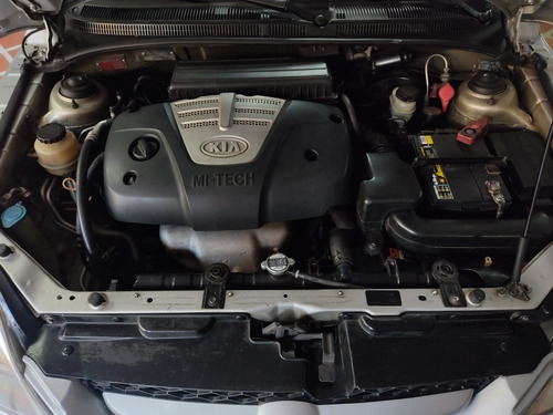 Kia Rio Stylus 1.5