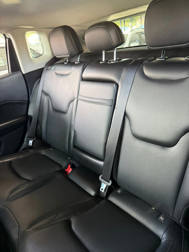 Jeep Compass 2.0 16V FLEX LONGITUDE AUTOMÁTICO