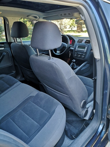 Imagen 12 de 17 de Volkswagen Vento Variant 2009 2.5 Advance 170cv