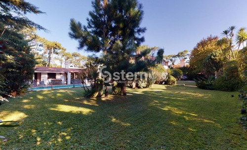 Imagen 7 de 25 de Venta Casa 5 Dormitorios, Playa Mansa, Punta Del Este