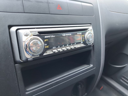 Volkswagen Fox 1.0 Mi 8V Flex 4P Manual
