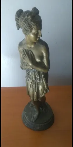 Escultura Afrodita En Bronce (Usado)