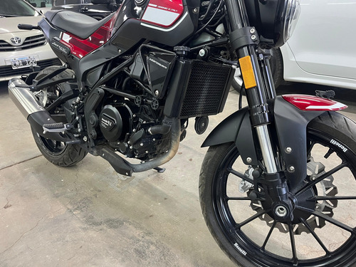 Benelli Leoncino 250cc. Como Nueva!!!