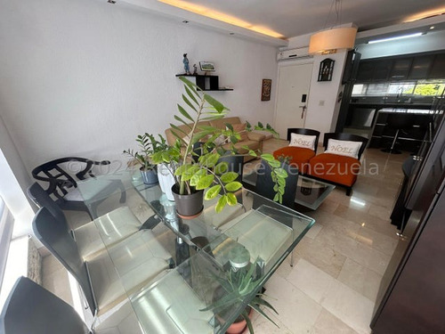 Apartamento En El Rosal En Venta #24-20987 Dg