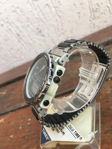 Relógio Timex Zulu-calibre 633