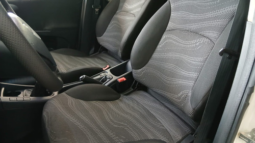 Fiat Stilo 1.8 8v Attractive Flex 5p
