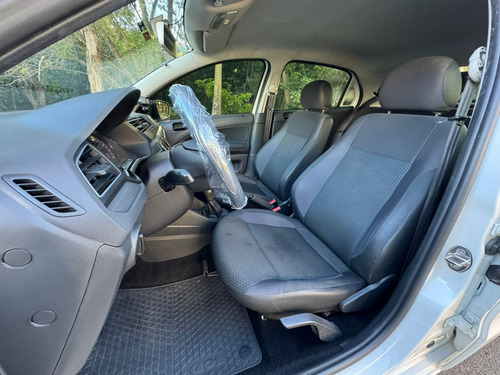 Volkswagen Gol 1.0 12V MPI TOTALFLEX 4P MANUAL