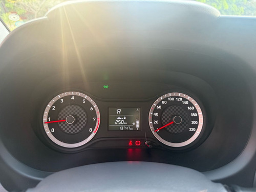 Hyundai Grand i10 4p GL MID L4/1.2 Man