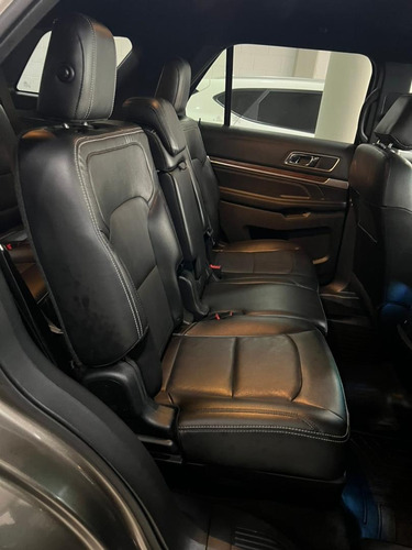 Imagen 10 de 12 de Ford Explorer Limited 4x4