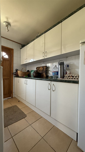 Casa En Venta De 4 Dorm. En Paine