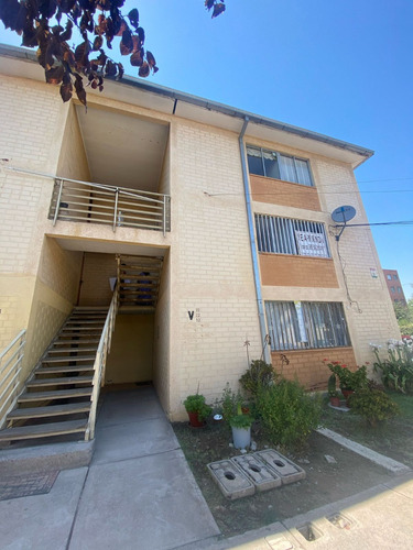 Departamento Familiar En Av. Travesía - Pudahuel Sur