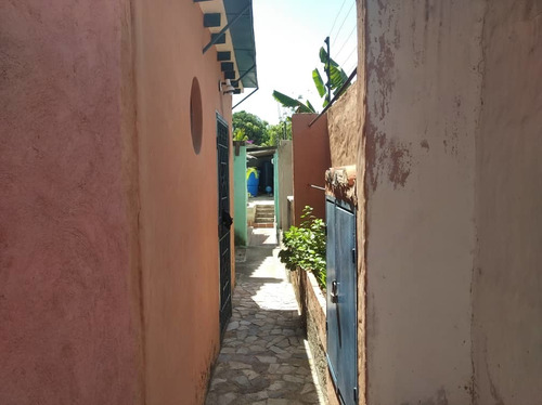 Imagen 12 de 13 de Townhouse Cerca De Playa Parguito. 3 Hab. Flex 22-18635
