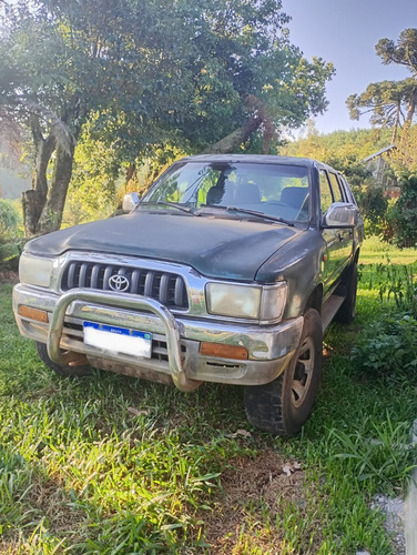 Toyota Hilux 3.0 Srv Cab. Dupla Turbo 4x4 4p