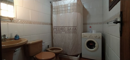 Cabaña De Madera En Venta En Punta Fría, Con Hermosas Vistas