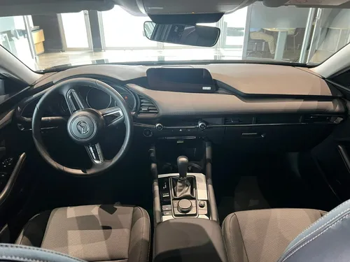 Mazda 3 Touring Hibrido 2.0/ 2026 Ms