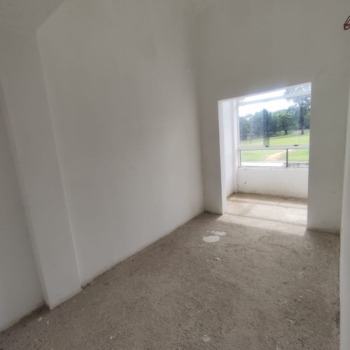 En Venta Townhouse En Obra Gris En Res Vista Al Golf En Villas De San Diego Country Club Foth-538