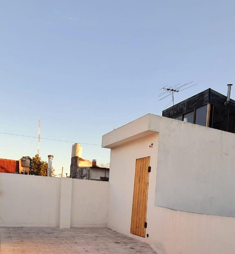 Ph , 2 Amb Con Patio, Reciclado A Nuevo , Oportunidad Ideal Inversor!!
