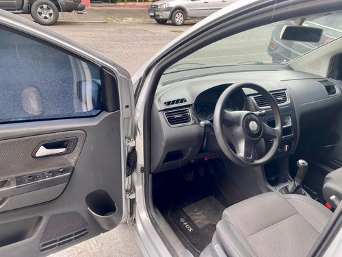 Volkswagen Fox 1.6 Vht I-motion Total Flex 5p