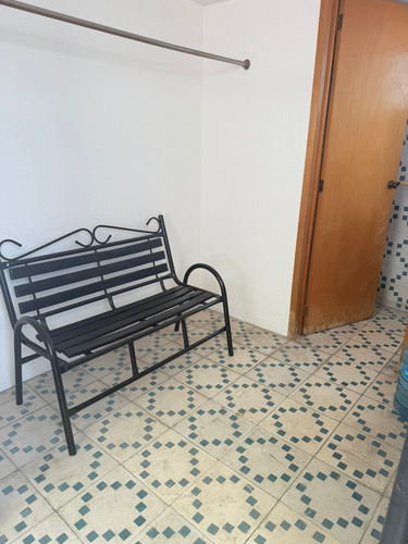 Casa Frente A La Uvp En El Cerrito A 3 Min De Plaza Crystal