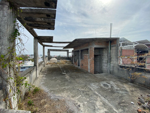 Hotel / Edificio Comercial Junto A Terminal Ado Veracruz Puerto En Venta/renta