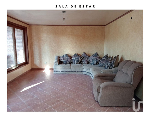Venta Casa 4 Ambientes Jilotzingo