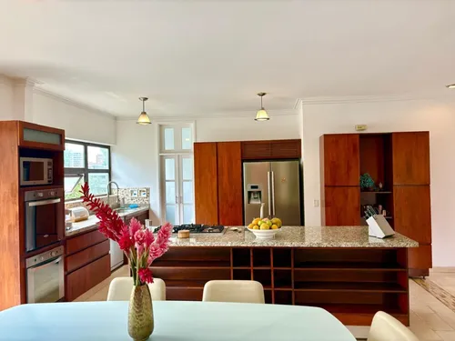Espectacular Penthouse De Dos Niveles En El Poblado. Código 44