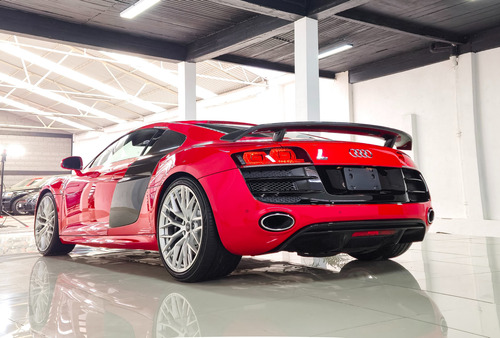 Audi R8 5.2l V10 Quattro R-tronic At