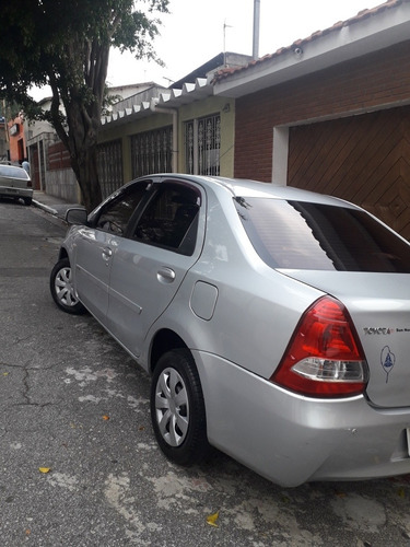Toyota Etios 2013 1.5 16v Xs 4p