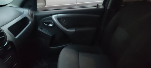 Renault Logan 1.6 16v Expression Hi-flex Aut. 4p