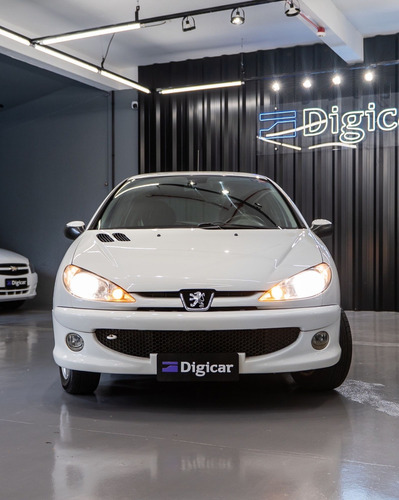 Peugeot 206 Techno/ Feline 1.6/ 1.6 Flex 16V 5p