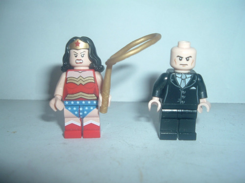 Lego Figura De Dc Super Heroes: Lex Luthor Y Mujer Maravilla