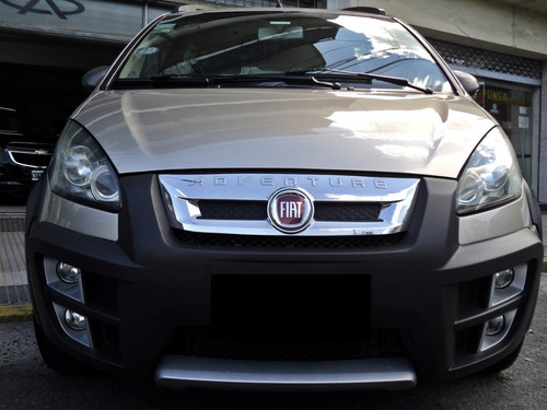 Fiat Idea 2013 L/n Adventure Con Equipo De Gnc Muy Cuidada!!
