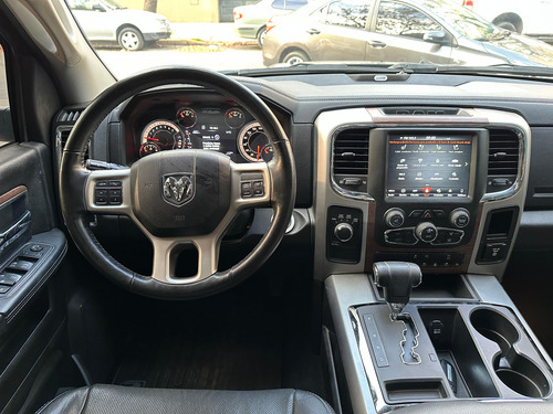 RAM 1500 5.7 Laramie Atx V8