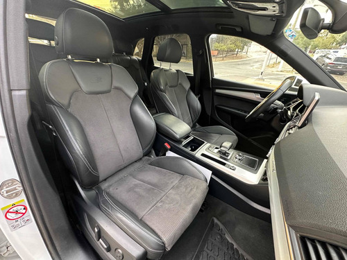 Audi Q5 2.0 L T S Line Dsg