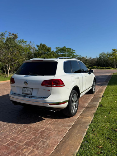 Volkswagen Touareg 3.0 V6 Tdi At