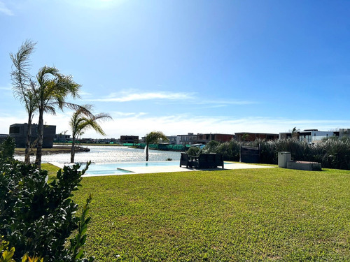 Imagen 27 de 28 de Fantástica Casa En Venta, Nueva Y Amoblada. Fondo Al Lago. B° Terralagos Canning
