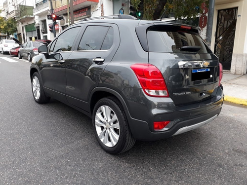 Chevrolet 2019 Tracker Ltz Awd Premier +